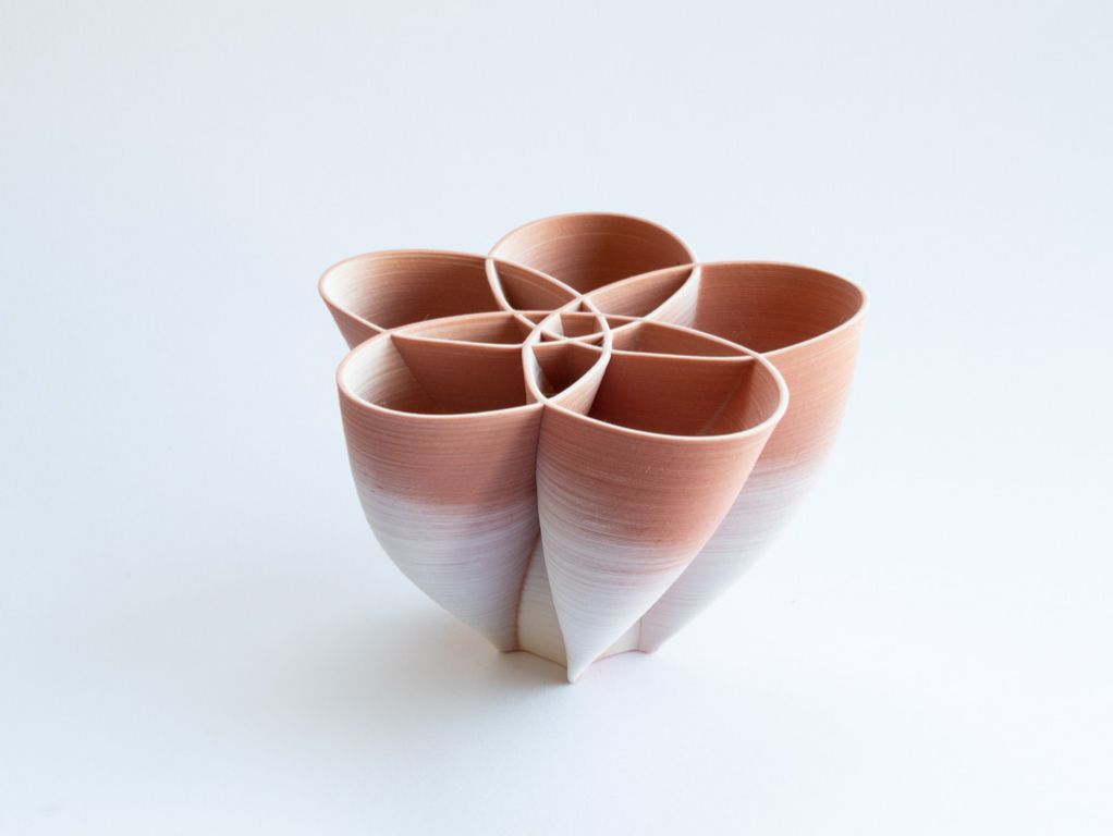 cinquefoil bowl, red/white porcelain