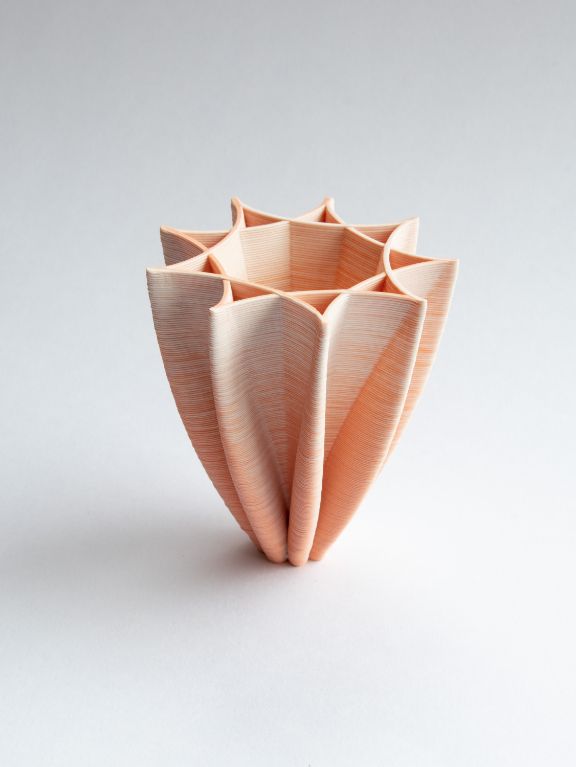 knot, orange/white porcelain