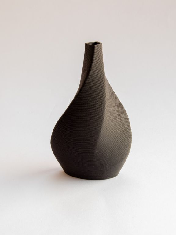 Black porcelain twisted ellipses